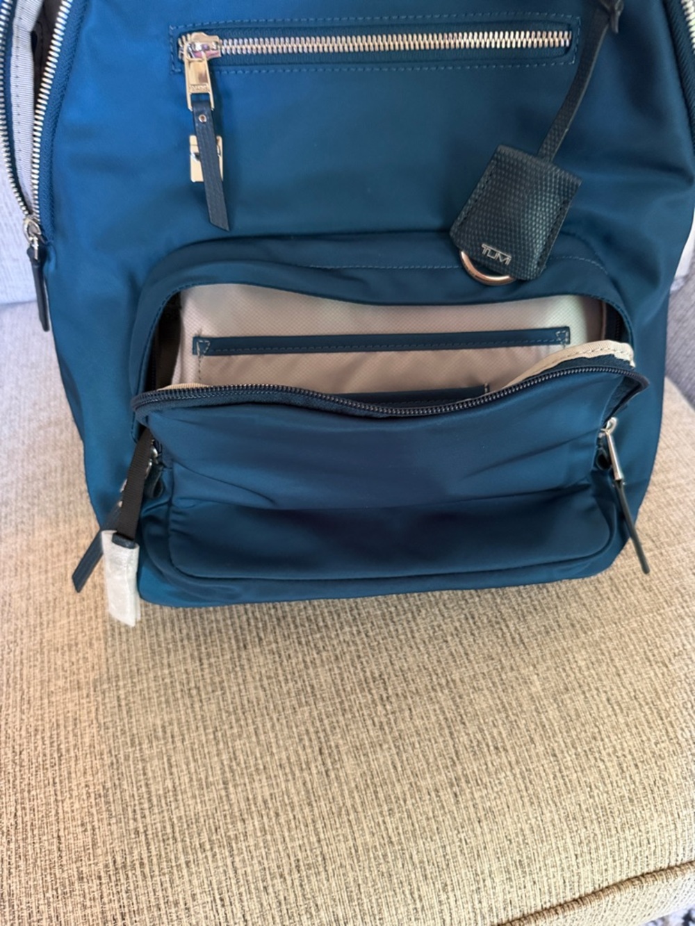 Tumi Teal Men's Backpack with Leather Trim.. never used. - Picture 7 of 7